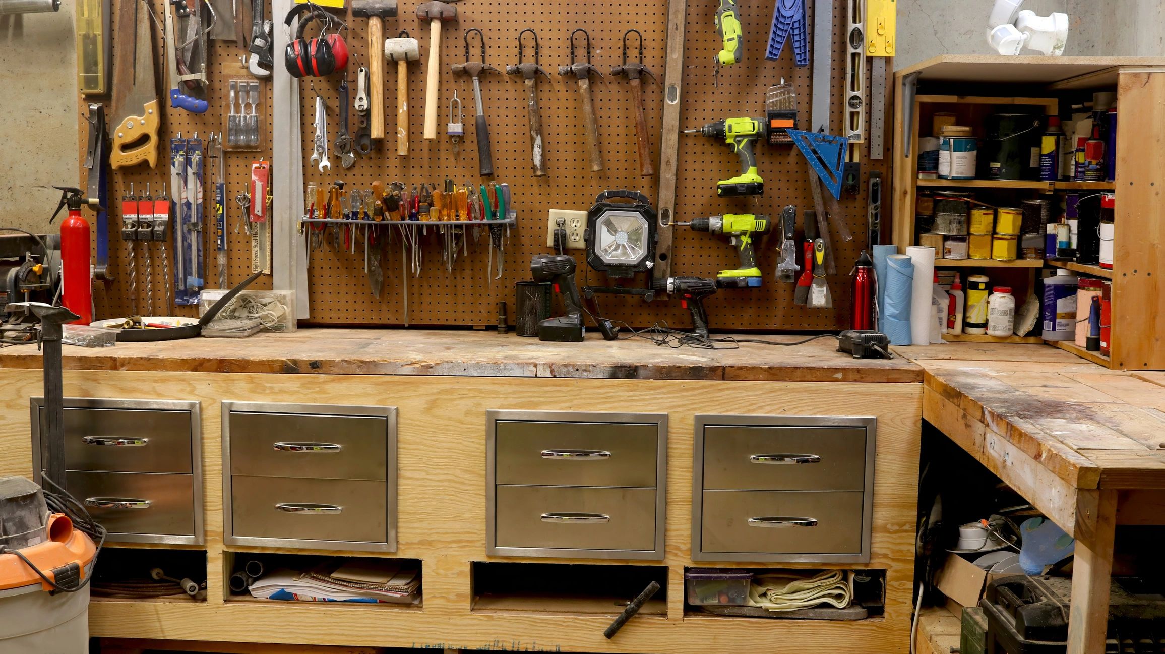 Tool collection prepared for mobile sharpening service